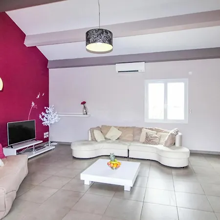 Lovely In Holiday home *